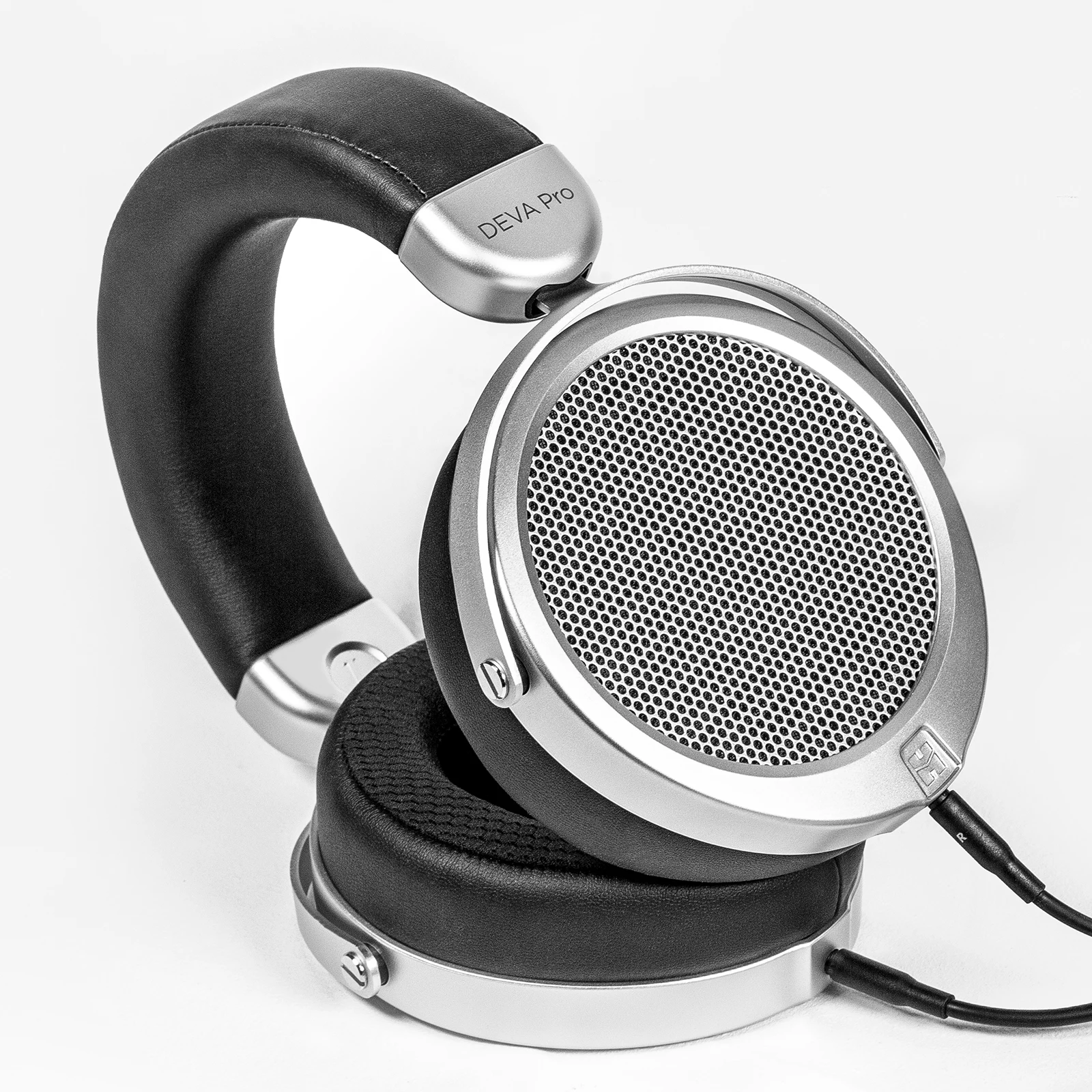HIFIMAN Deva-Pro Auriculares magnéticos planos con espalda abierta y imanes sigilosos, versión con cable