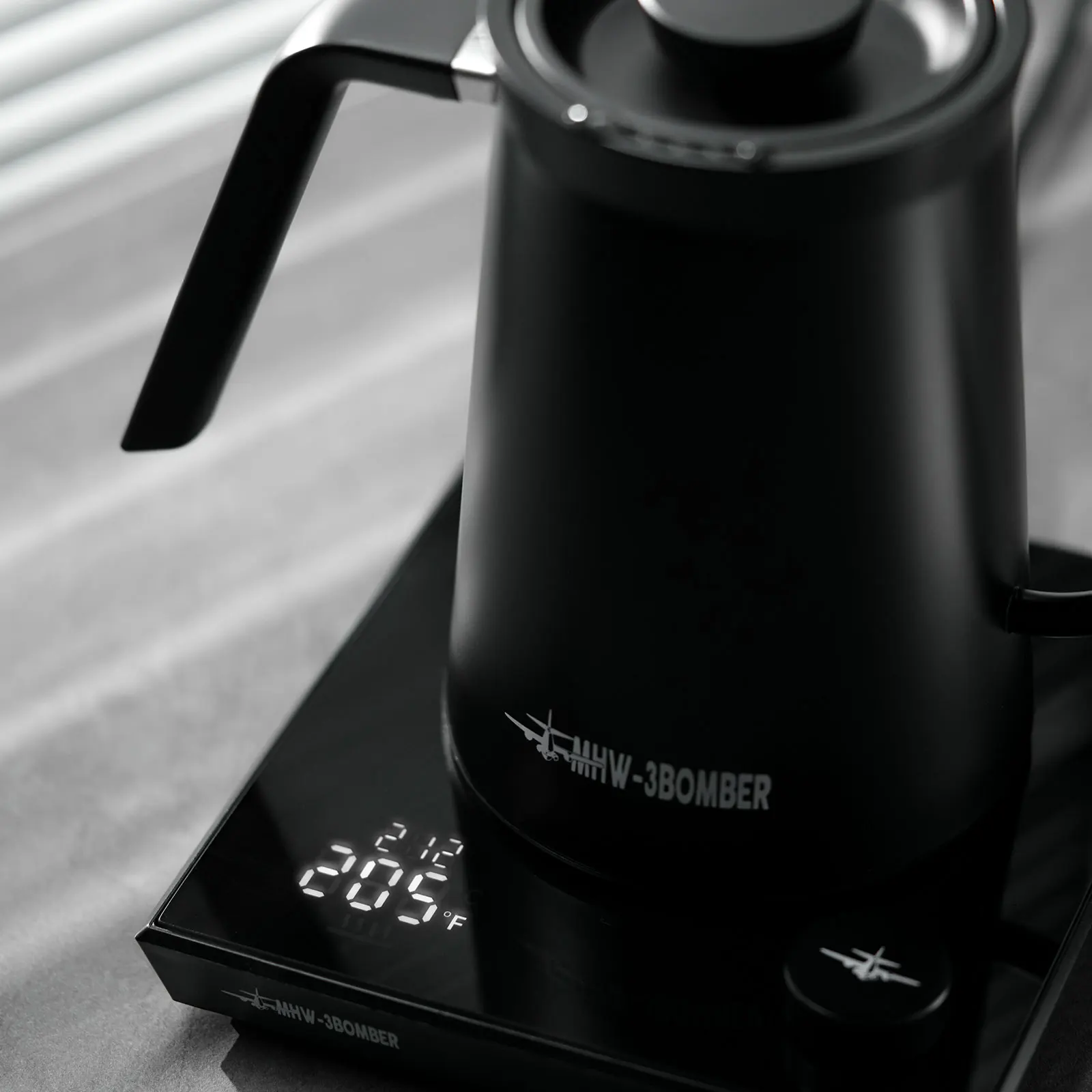 Hervidor de café eléctrico inteligente MHW-3BOMBER, hervidores de cuello de cisne con Control preciso de temperatura, accesorios de Barista para el hogar