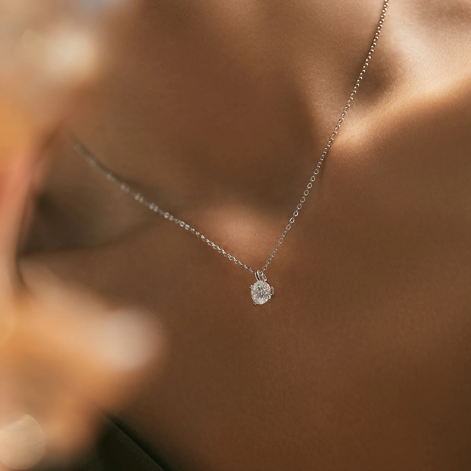 MODIAN-collar de moissanita con ajuste de punta de 1CT, colgante de diamante de laboratorio VVS1 de color D para mujer, joyería de boda de Plata de Ley 925