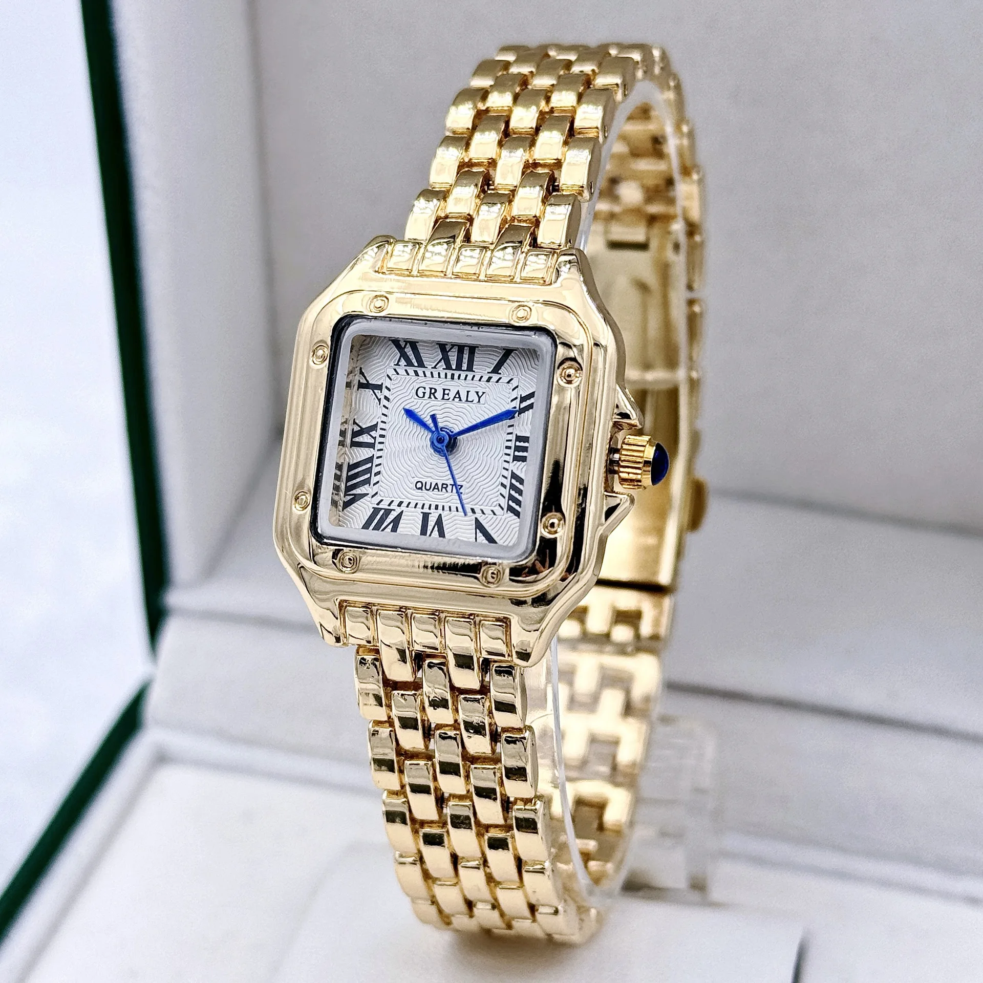 Nuevo reloj para mujer, marca de lujo ligera, negocios, acero inoxidable dorado, relojes de cuarzo a la moda para mujer, reloj de pulsera para mujer