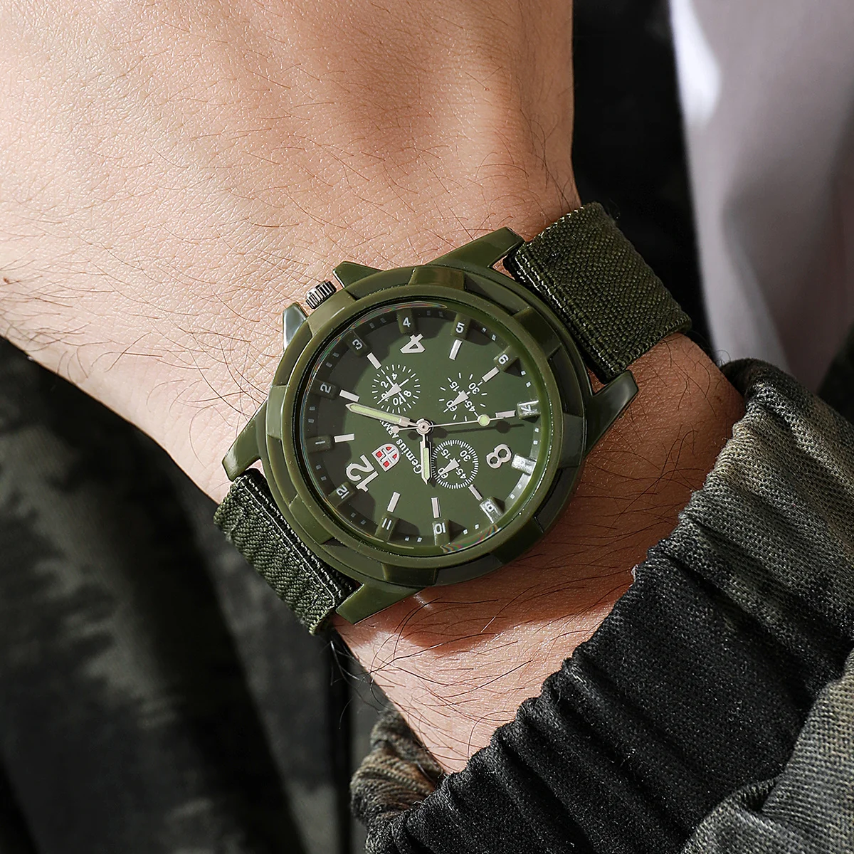 Conjunto de relojes militares para hombre, reloj deportivo informal de cuarzo con banda de nailon, reloj Masculino (sin caja), 4 Uds.