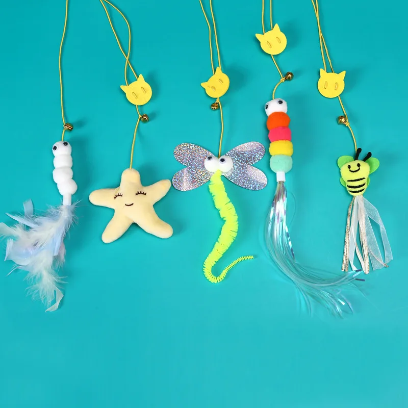 Juguete de simulación para gato, cuerda para rascar, pluma divertida para gatito, juego interactivo, puerta colgante retráctil, suministros para mascotas