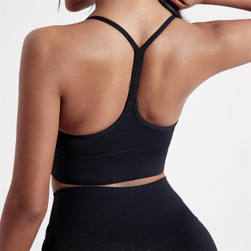 Sujetador deportivo de Color liso con forma de Y para mujer, Top suave y ajustado, entrenamiento integral, trote, gimnasio, Yoga, ropa interior con almohadilla para el pecho