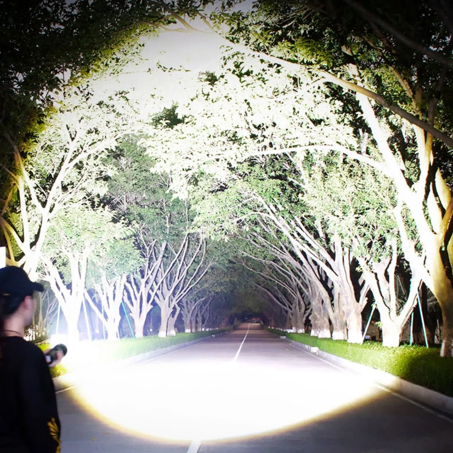 Linternas LED Ultra Brillantes de Mano, Nueva Versión 2026, Alto Lumen, Largo Alcance, Linterna Táctica Recargable, Lámpara para Camping, Aventuras y Pesca, linternas súper potentes recargable, linterna táctica