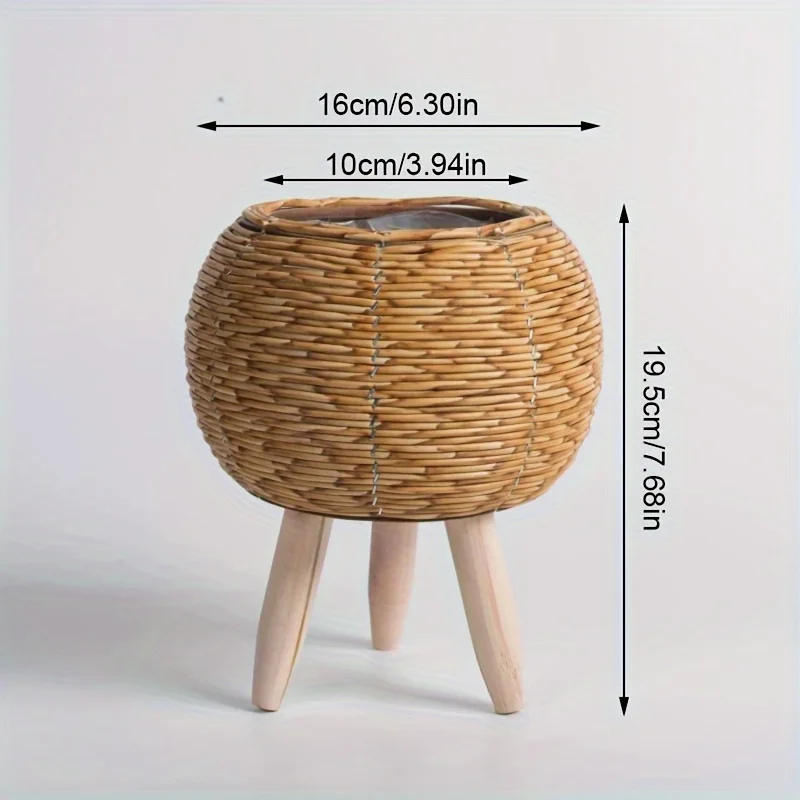 Encantadora maceta rústica de ratán con patas de madera, cesta de almacenamiento tejida versátil para plantas de interior/exterior y decoración
