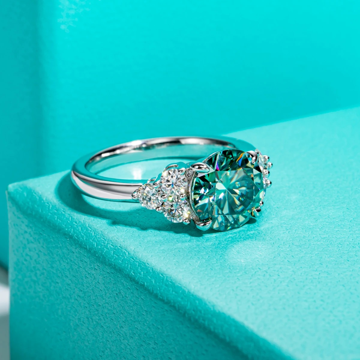 AnuJewel 3ct corte redondo azul verde Color Moissanite anillo de compromiso 18 K chapado en oro plata anillo de bodas de lujo joyería al por mayor