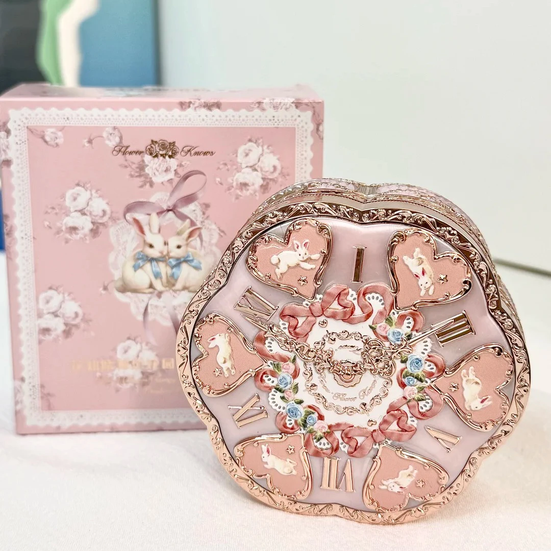 Flower Knows Base Cushion Bunny Garden Crema Hidratante Ligera Cobertura Perfecta Larga Duración Acabado Natural Piel Lisa Base Maquillaje Tendencia Soft Girl Regalo Belleza