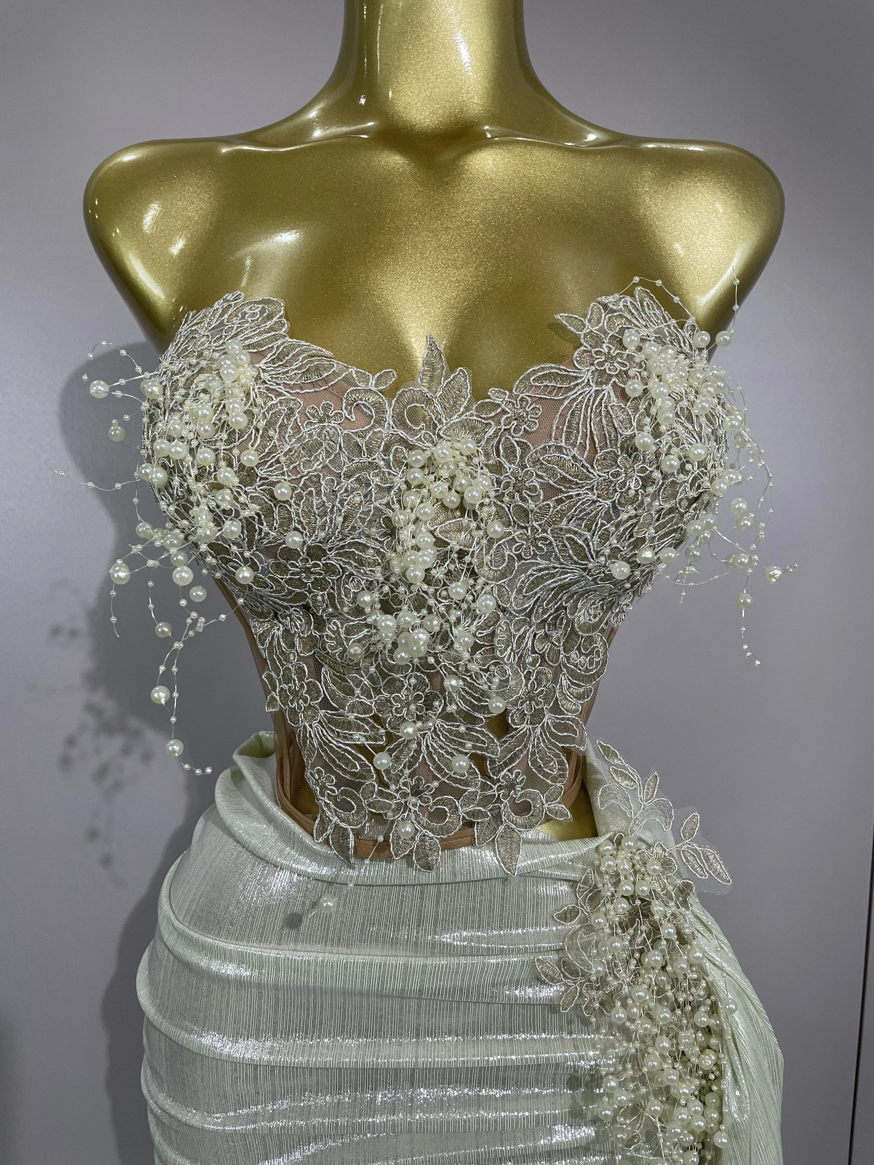 STOCK de lujo con perlas brillantes, falda asimétrica Sexy, conjunto de 2 uds., traje de actuación de bailarina de escenario para fiesta de cumpleaños y noche para mujer 2025