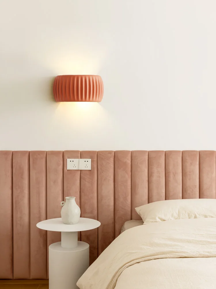 Lámpara de pared francesa europea, lámpara de resina para dormitorio, mesita de noche, pasillo, balcón, sala de estar, comedor, moderna y sencilla