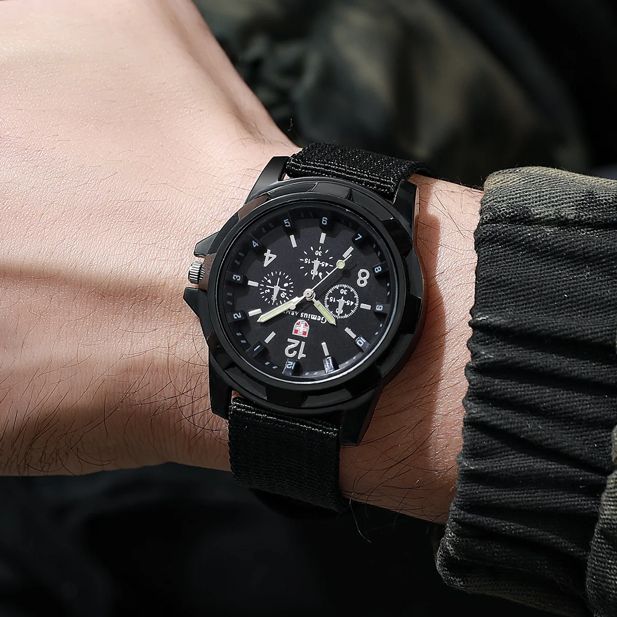 Conjunto de relojes militares para hombre, reloj deportivo informal de cuarzo con banda de nailon, reloj Masculino (sin caja), 4 Uds.
