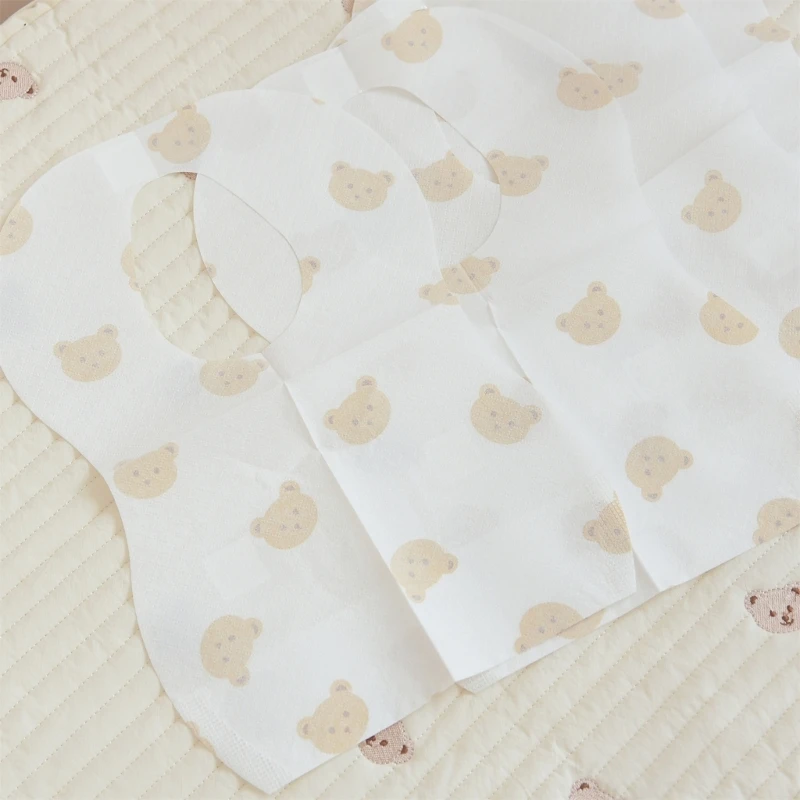 Paquete de 50 Baberos desechables para bebés de 6 meses a 2 años, babero de alimentación de oso de dibujos animados para niño y niña, toalla de baba no tejida