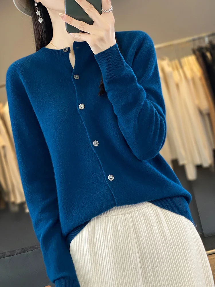 Suéter de lana merina de 100% para mujer, cárdigan con cuello redondo, prendas de punto con botones de estilo básico, Tops suaves informales para Otoño e Invierno