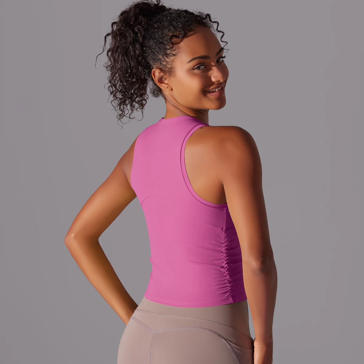 Chaleco de Yoga sin mangas, ropa deportiva ajustada, Sujetador deportivo ajustado elástico, camiseta sin mangas plisada transpirable, ropa deportiva de secado rápido, Top ajustado Sexy