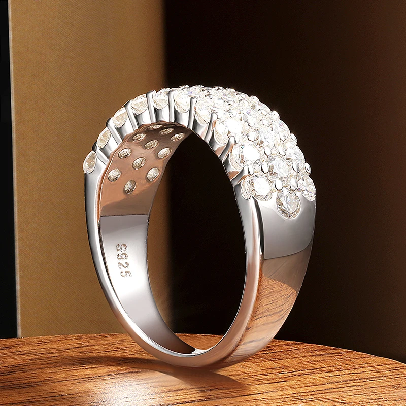 KNOBSPIN D VVS1 Anillos de moissanita para mujer, sólida plata 925 chapada en oro blanco de 18 quilates, banda de aniversario de media eternidad de 3 filas