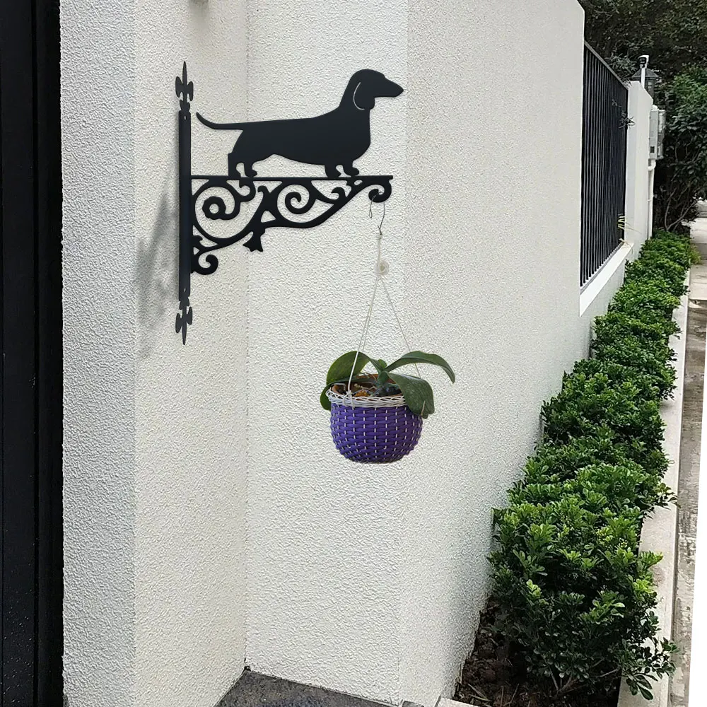 Soporte con silueta de dachshund elegante DDPNKL. Coloca plantas o decoración con un encanto canino. 25 cm de alto, se adapta a cualquier pared.