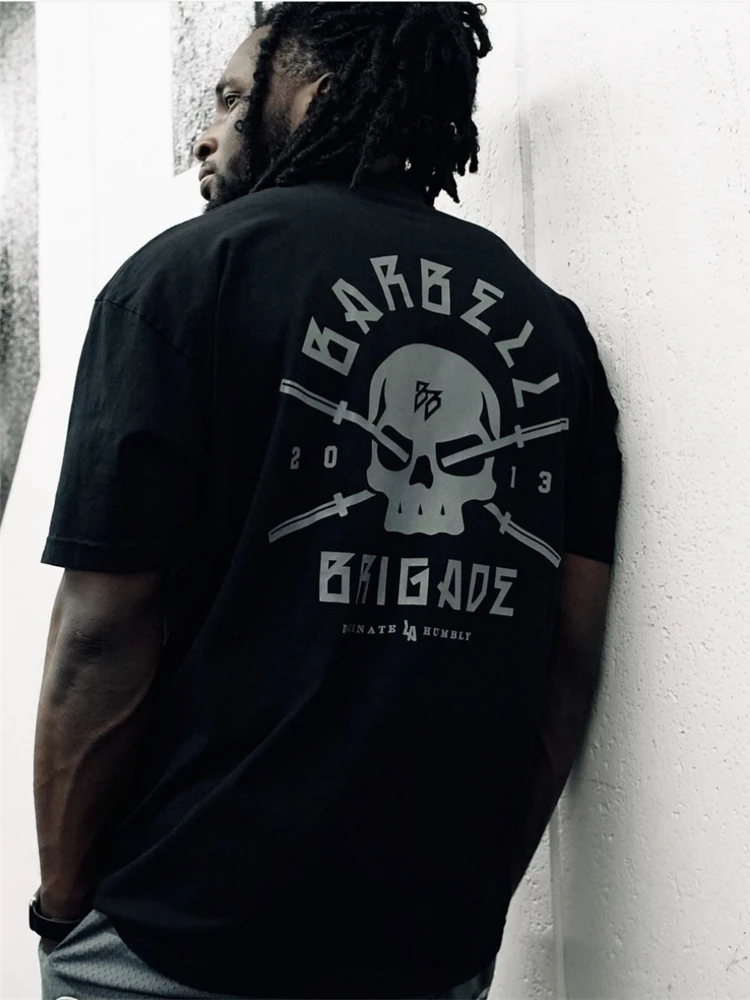 Camiseta deportiva BARBELL BRIGADE para gimnasio, Camiseta holgada de algodón de talla grande para hombre, Camiseta deportiva de culturismo de manga corta, camisetas de entrenamiento de verano