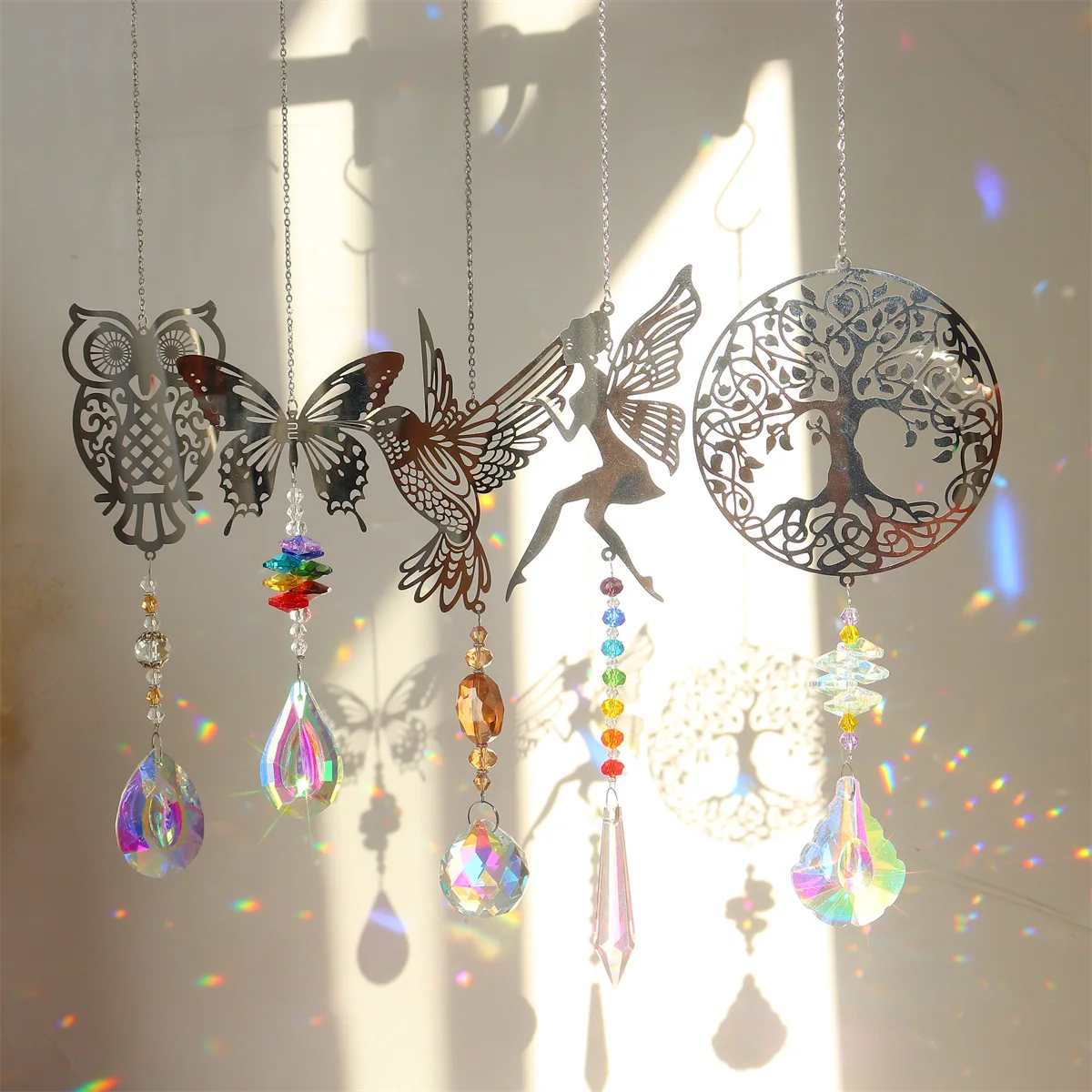 Campanas de viento de cristal colgantes, atrapasueños de hadas, mariposas, vidrieras, atrapasueños de ventana, campana de caída para habitación, decoración de jardín