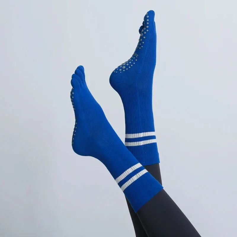 Calcetines de Yoga transpirables para mujer, calcetines deportivos antideslizantes de cinco dedos para Pilates, calcetines de algodón para Fitness, baile, Ballet, suelo interior