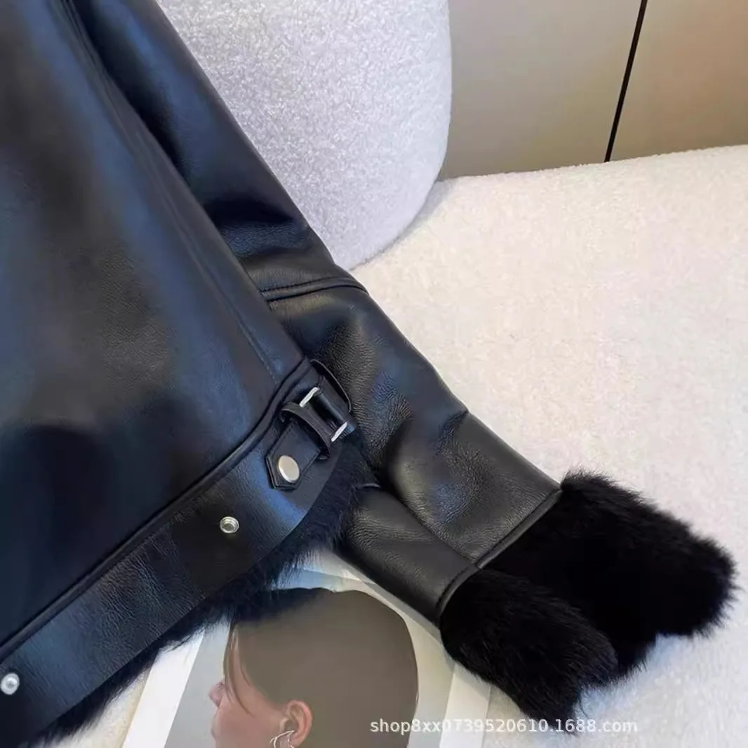 Abrigos de piel sintética para mujer, abrigo con cuello de piel, chaquetas cortas gruesas y cálidas, ropa de calle de primavera, chaqueta de punto abierto con botones, Otoño e Invierno