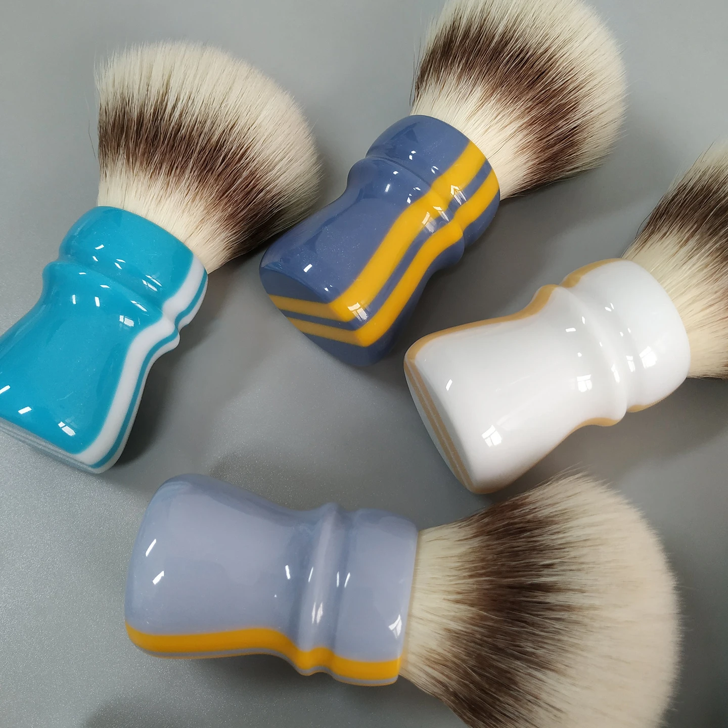 Dscosmetic Nuevo pincel de afeitar de pelo sintético suave FL para hombre, para afeitado en húmedo con mango F1