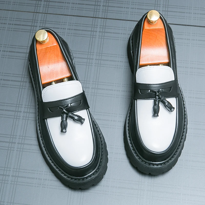 Nuevos zapatos de plataforma, mocasines, zapatos de boda de suela gruesa para hombre, zapatos de negocios formales negros, zapatos informales sin cordones de cuero