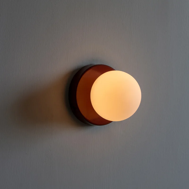 Lámpara de Pared Pequeña Estilo Macaron, Base de Hierro con Pantalla de Plástico en Forma de Bola, Aplique de Luz Moderno para Decoración del Hogar, E27