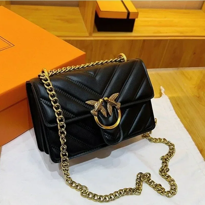 Bolsa de Pañales de Cuero Elegante, Bolso Bandolera para Mujer, Bolso Tote de Gran Capacidad con Logotipo de Diseñador de Lujo para Mamá