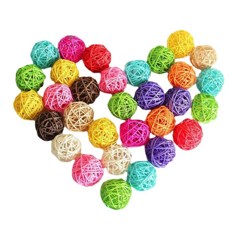 10 Uds. Bola de juguete para masticar loros Color primario Sepak Takraw entrenamiento de aves para mascotas juguete interactivo jaula para pájaros decoración suministros para pájaros