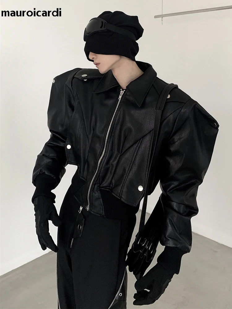 Mauroicardi primavera otoño fresco guapo corto de gran tamaño negro Pu chaqueta de cuero hombres con hombreras cremallera de manga larga 2023