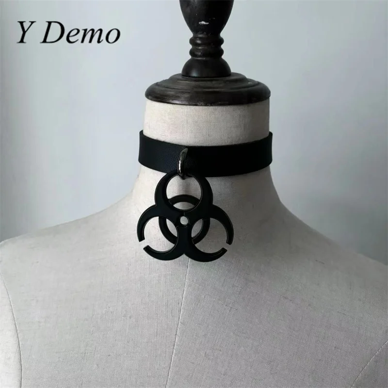 Y Demo Punk Colgante de residuos médicos Pu Cuero Gargantilla ajustable Rock Collar casual