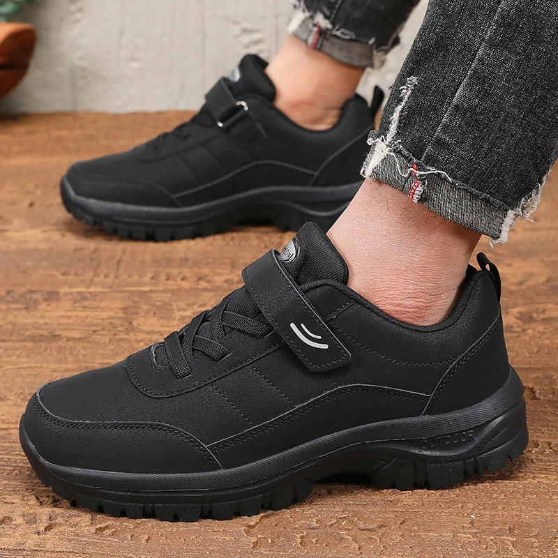 Zapatos de hombre con suela gruesa, antideslizantes, para montañismo, zapatillas ligeras, transpirables, para tenis al aire libre, cómodas zapatillas informales