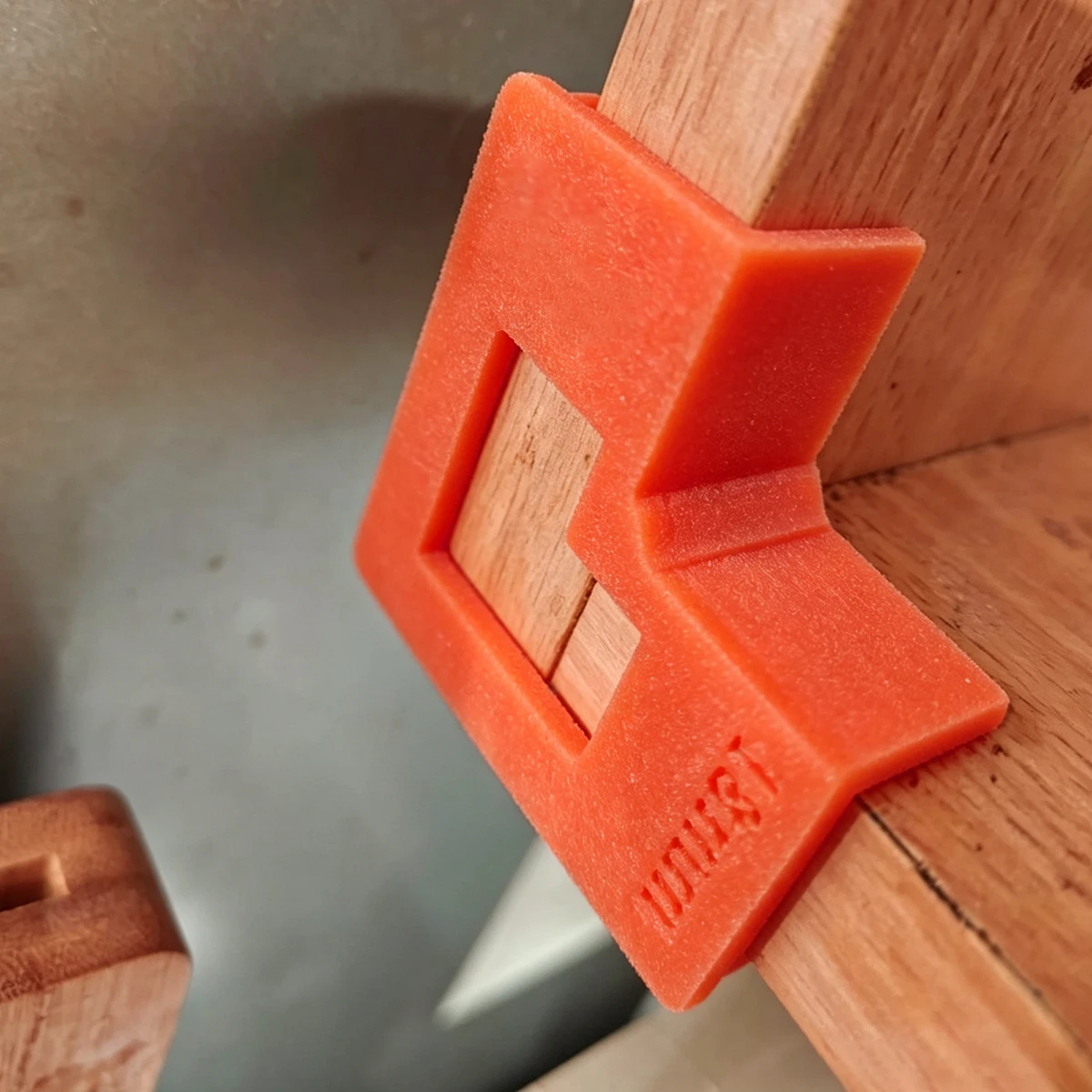 2 Piezas de Clips de Posicionamiento en Ángulo Recto para Carpintería, Soportes para Estantes, Herramientas y Accesorios para Trabajos en Madera, Herramientas Auxiliares de Posicionamiento para el Montaje de Muebles de Panel, Soportes de Esquina, Abrazaderas de Unión para Tableros de Bricolaje, Herramientas de Posicionamiento, Abrazaderas Auxiliares para Perforación e Instalación en Carpintería, Soportes de Fijación, Clips Auxiliares, Ángulos Rectos, Aptos para el Montaje de Armarios, Instalación de Gabinetes, Montaje de Armarios de Almacenamiento, Fabricación de Soportes para Carpintería, Herramientas Auxiliares de Posicionamiento para Carpintería, Soportes de Esquina