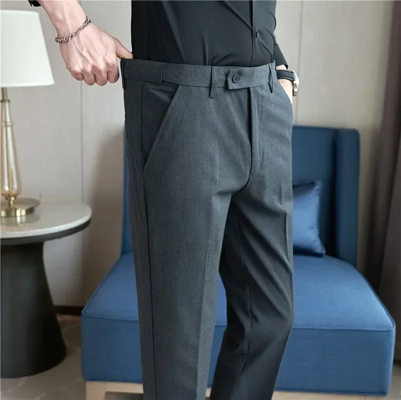 Pantalón de traje para hombre, pantalones de vestir ajustados lisos con cintura elástica de otoño, pantalones sociales informales de negocios para oficina, ropa de talla grande 40 38 para hombre