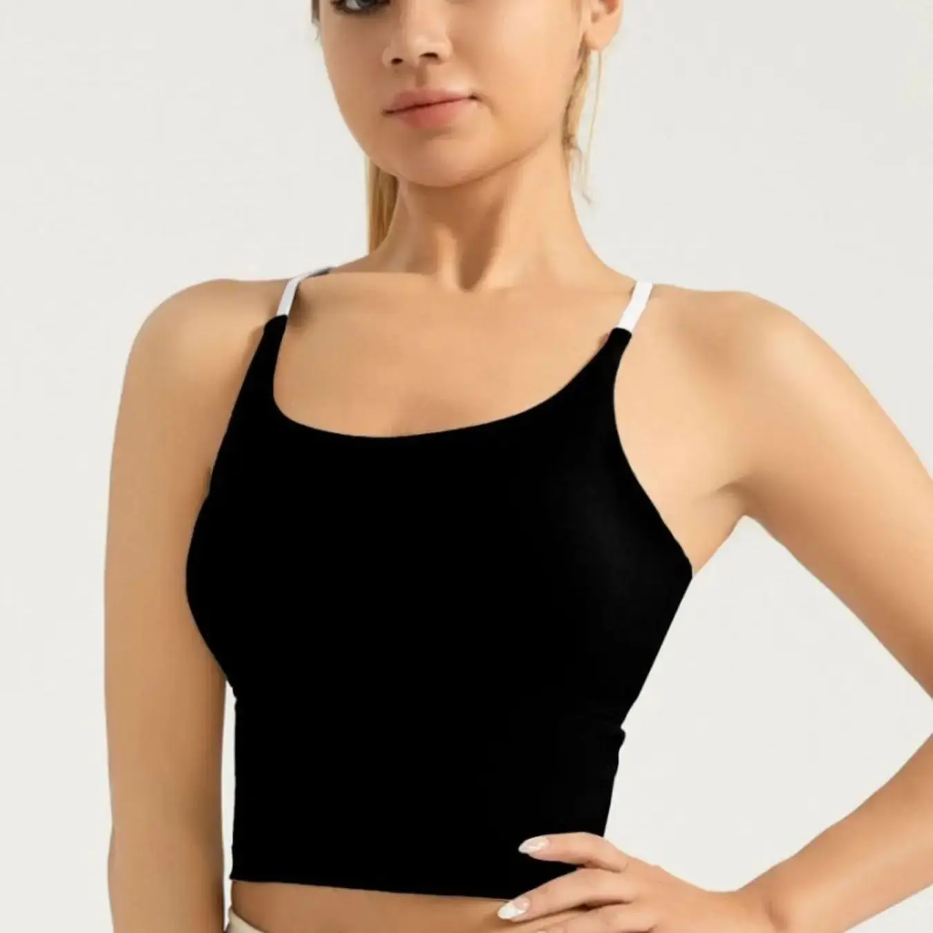 Chaleco deportivo desnudo con franjas de color de alta belleza con alta elasticidad y cojín para el pecho, sujetador de yoga, sujetador de fitness para mujer