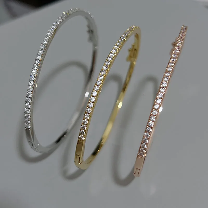 Brazalete encantador de moda de alta calidad, joyería de plata esterlina 925 pura para mujer, brazalete de diseño, regalo de fiesta con diamantes bonitos, joyería Size6