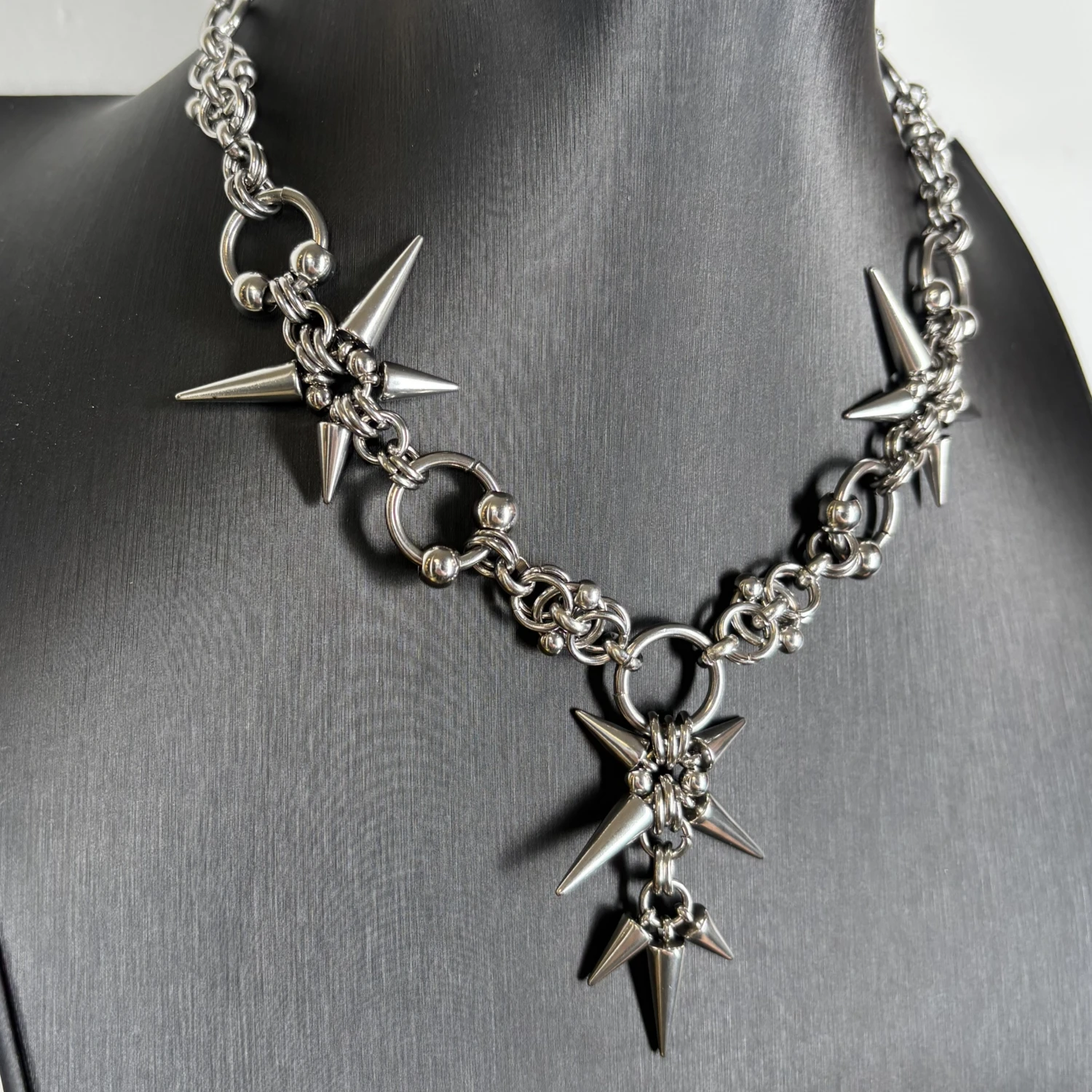 Cadena con colgante de remache Punk Grunge Rock, collar geométrico hecho a mano a la moda, joyería gótica, accesorios de Hip Hop