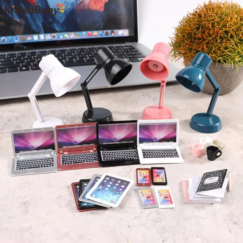Juego de 6 y 7 unidades de casa de muñecas en miniatura, ordenador portátil, teléfono, tableta, lámpara de escritorio, lápiz, taza de libro, modelo de casa de muñecas, aprendizaje, decoración de escenas Dewk, 1:12
