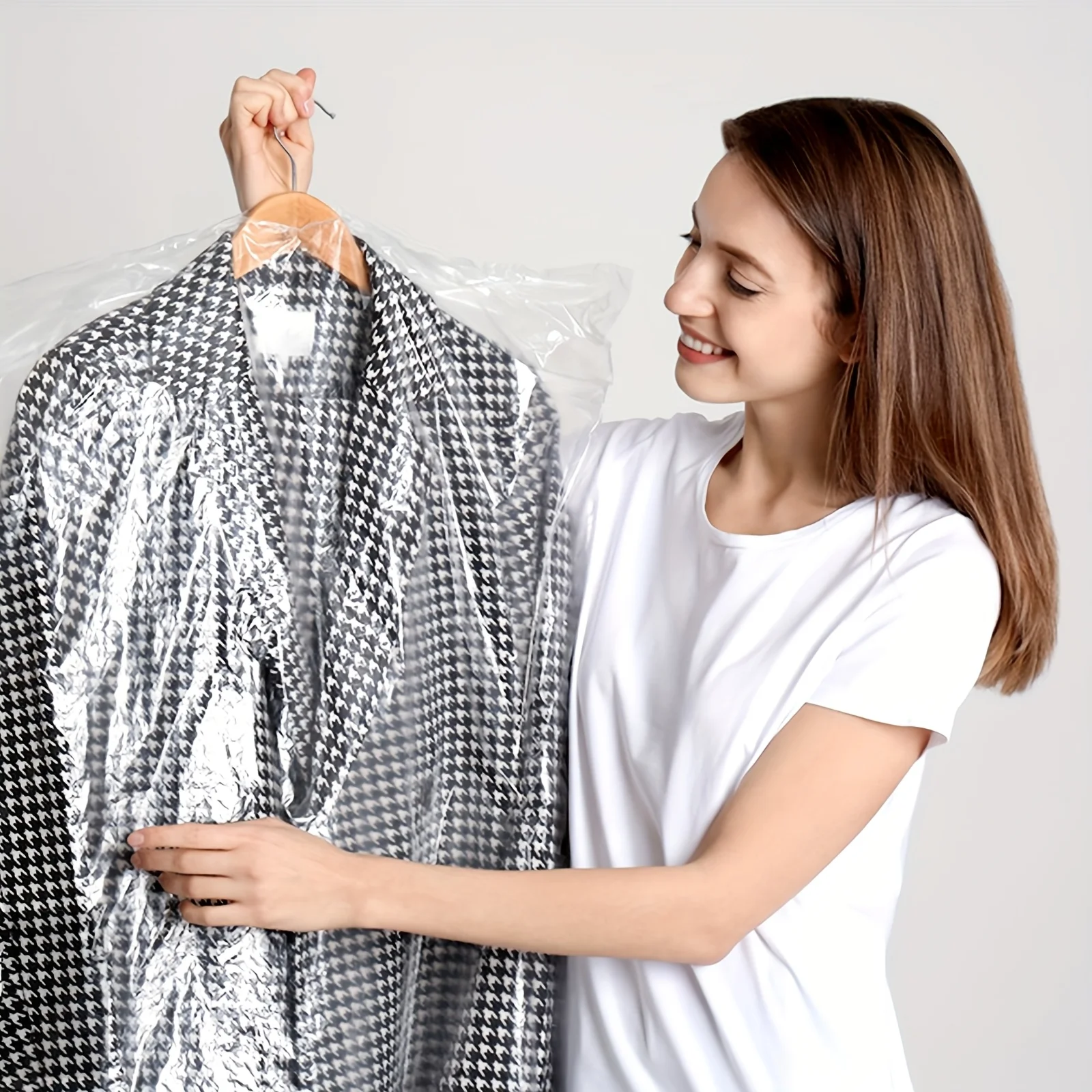 90 bolsas de plástico transparente para limpieza en seco, 35,4 pulgadas, fundas para ropa a prueba de polvo con cierre seguro para colgar ropa y almacenamiento