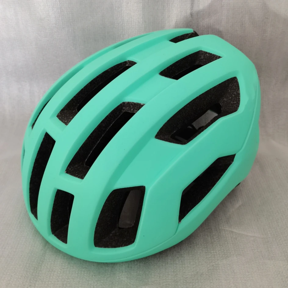 Casco de Ciclismo ultraligero para hombre y mujer, moldeado integralmente, para bicicleta de montaña y carretera, EPS, 54-60cm