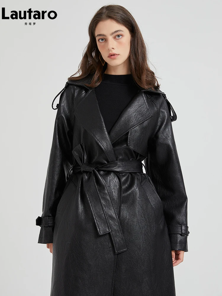 Lautaro primavera otoño Extra largo marrón Pu gabardina de cuero para mujer fajas abrigo elegante de lujo pasarela moda europea 2024