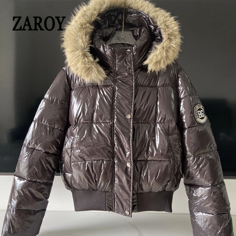 ZAROY Chaqueta acolchada de algodón con capucha de piel sintética para mujer, abrigo de invierno con bolsillos con cremallera, parkas acolchadas retro Y2K, ropa de abrigo de estilo urbano