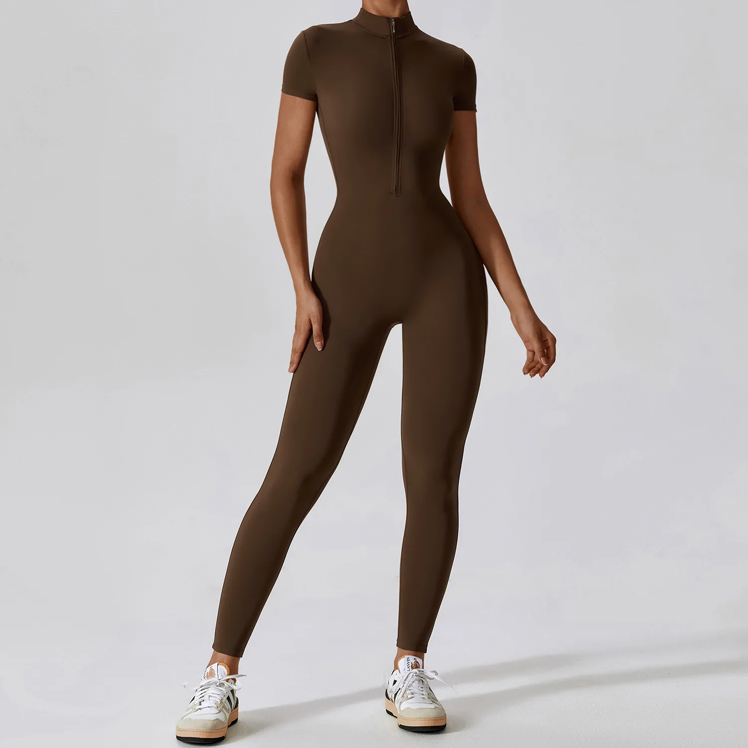 Conjunto de Yoga para mujer, monos de una pieza con cremallera, manga corta, gimnasio, ropa de entrenamiento de realce, mono de Fitness, ropa deportiva, chándal
