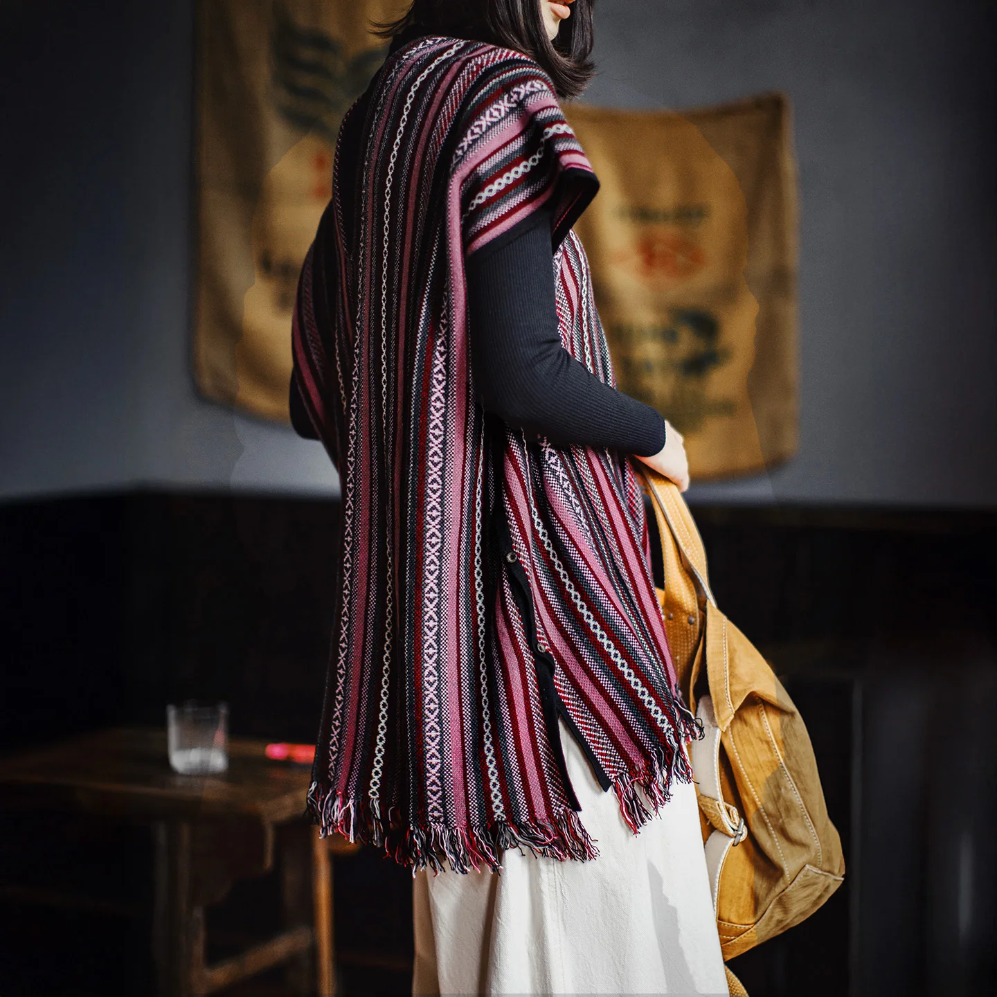 Maden Chaleco sin mangas de punto para mujer, jersey, capa, bufanda envolvente para hombros, prendas de vestir exteriores, Otoño Invierno, Top de moda en capas púrpura