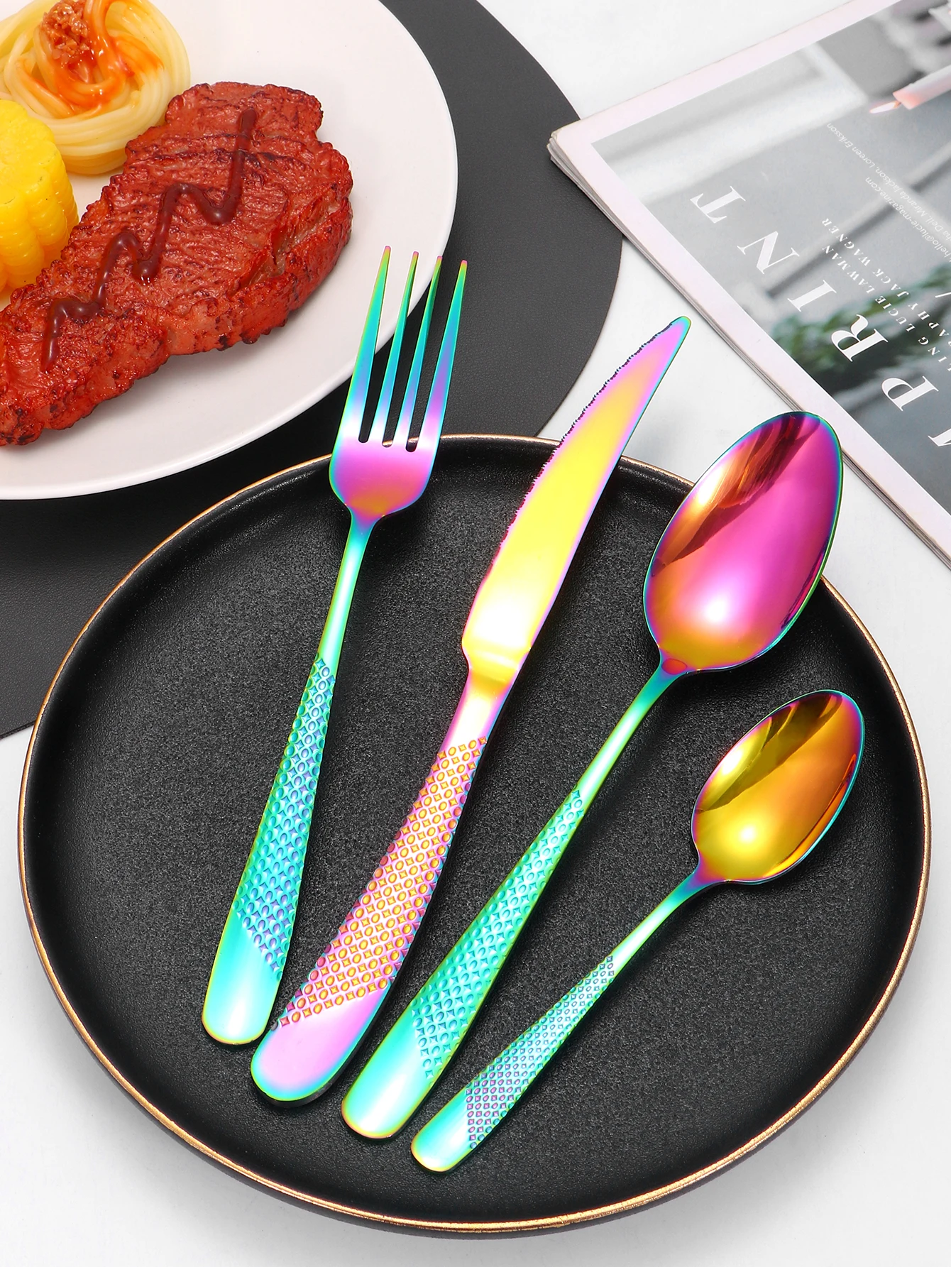 Juego de 24 piezas de cubiertos de acero inoxidable: cuchillo y tenedor para bistec, tenedor y cuchara para postre, para la familia.