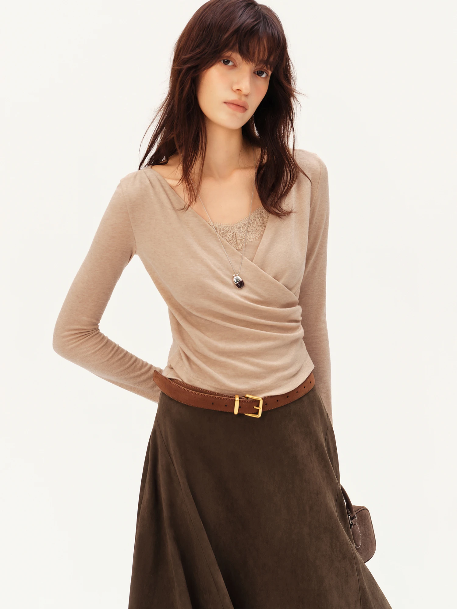 ZIQIAO Camiseta Casual de Manga Larga con Cuello en V Cruzado y Encaje de Lana para Mujer, Estilo Nuevo de Otoño 2026, Sexy y Ajustada para Chicas