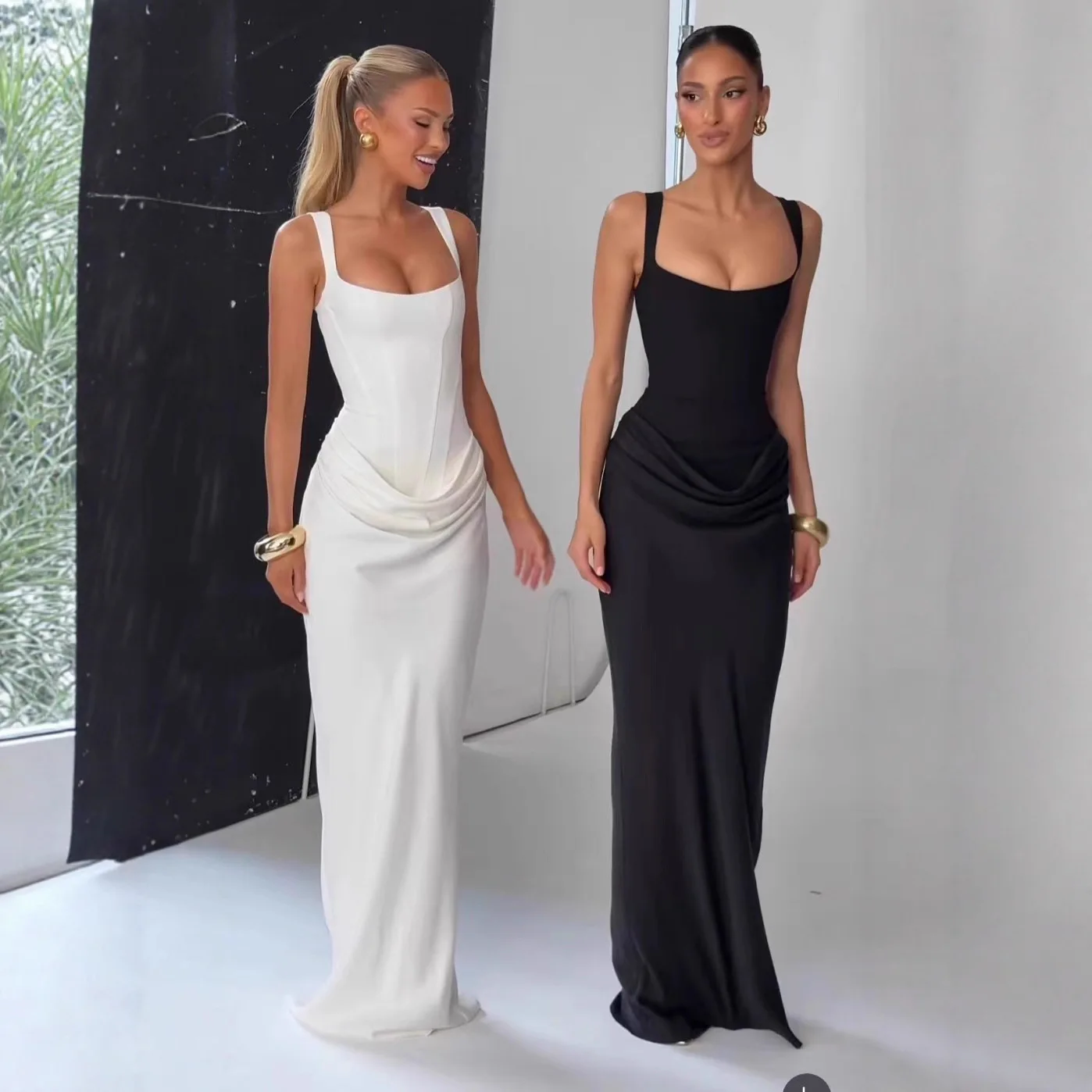 CHNMR Vestido largo sexy con espalda descubierta y fruncido para mujer, cuello en U, sin mangas, ajustado, negro, vestido largo de noche para fiesta
