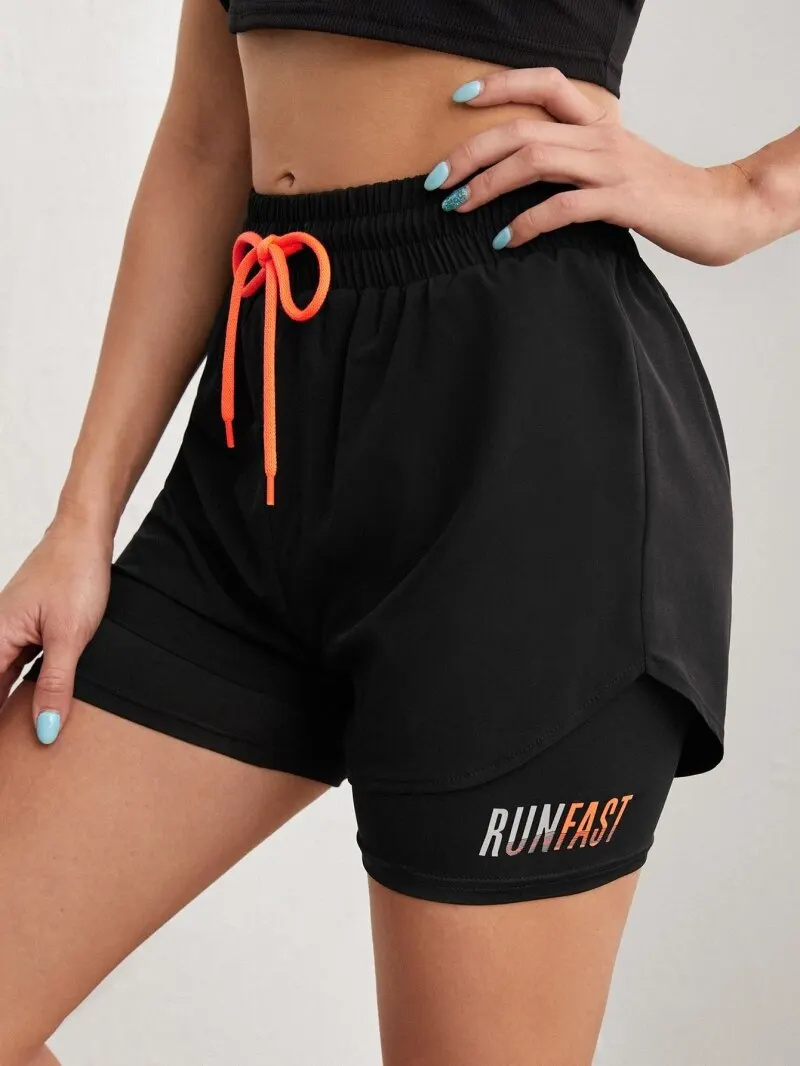 Pantalones cortos de yoga de talle alto para mujer con pantalones cortos elásticos para correr con control de proximidad, pantalones falsos de dos piezas