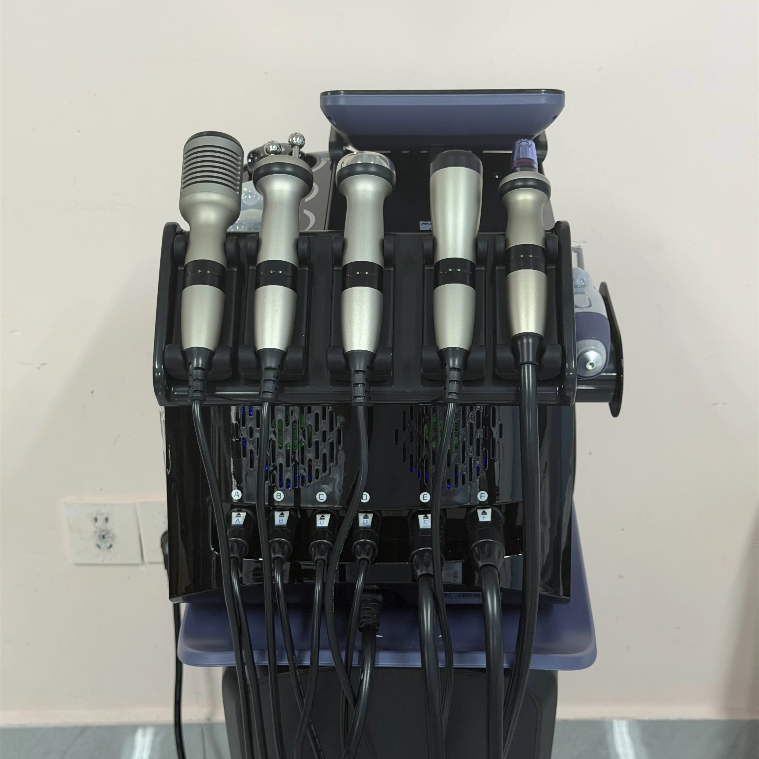 Máquina de Hidrodermoabrasión M6 Hydri para el Cuidado de la Piel, Limpieza Facial Profunda, Lifting Facial, Equipo de Belleza para Spa y Salón
