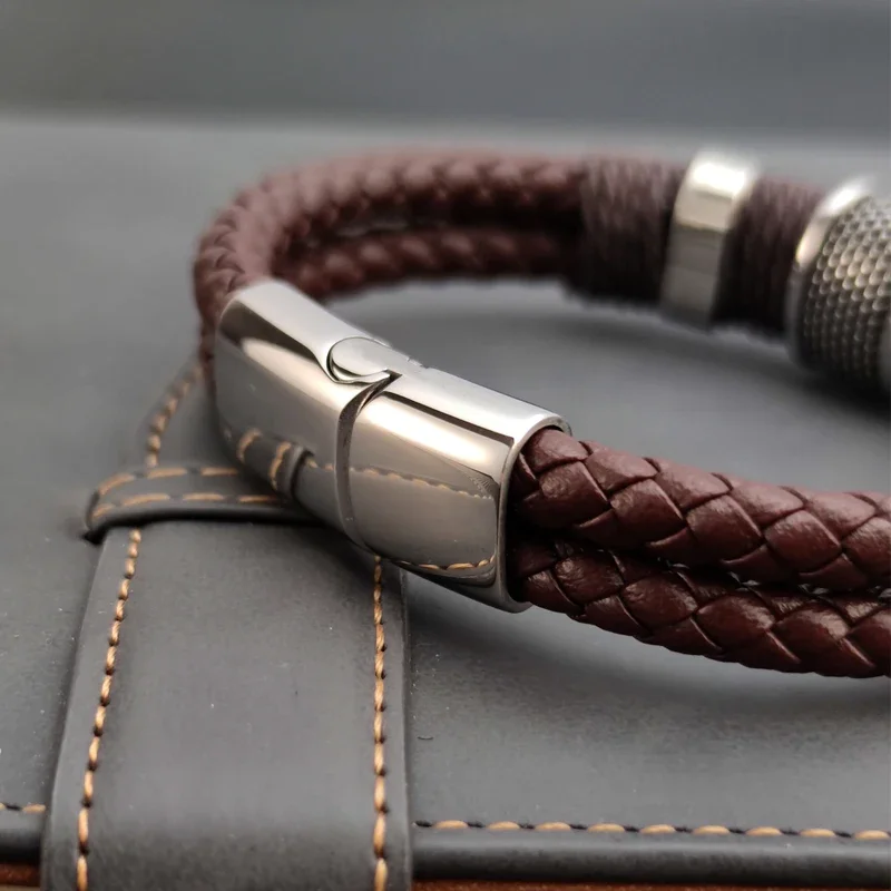 Pulsera de lujo Vintage multicapa de cuero marrón de acero inoxidable para hombre, pulsera de cuentas, joyería, brazalete de muñeca para hombre, regalos de navidad