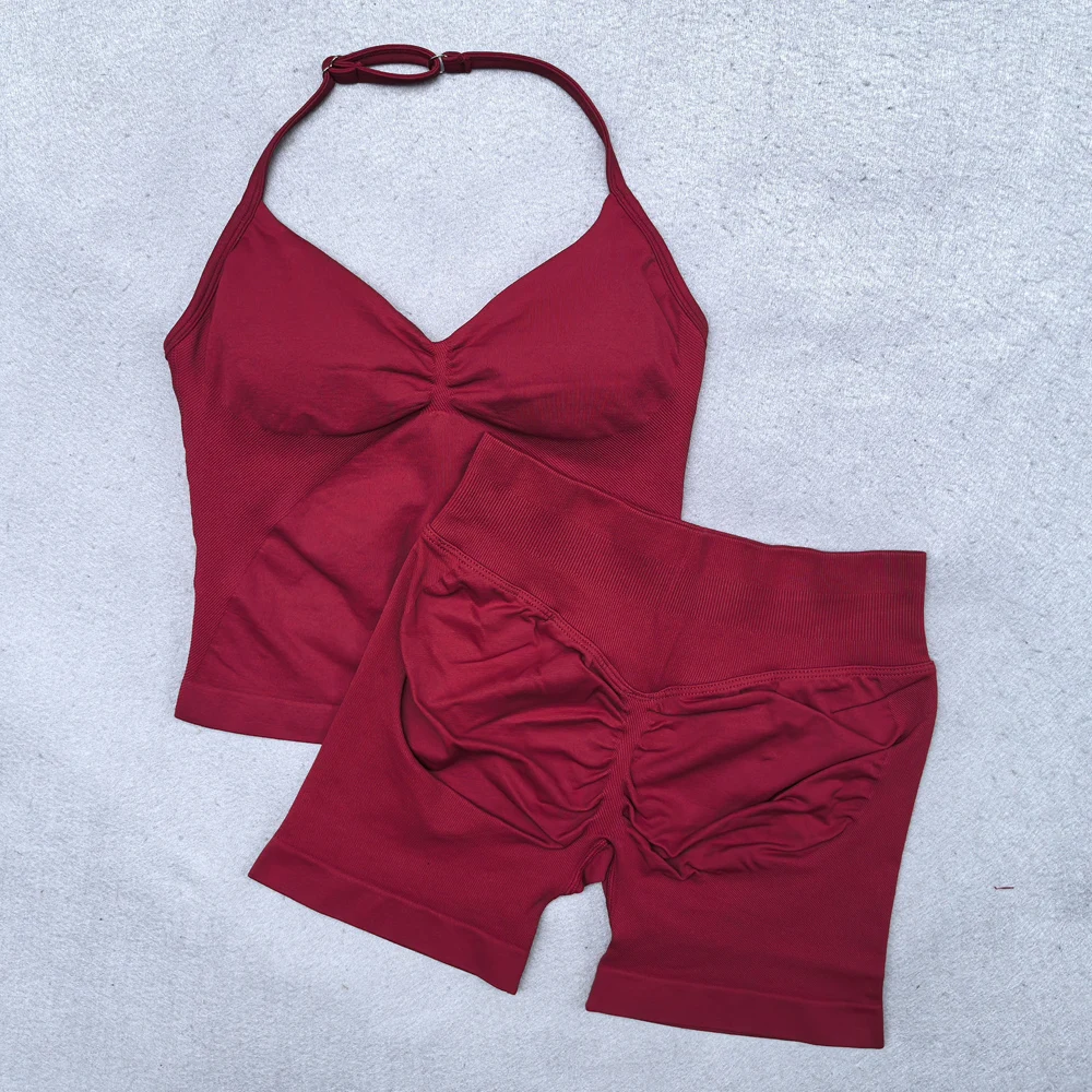 Nuevo conjunto de Yoga sin costuras para mujer, 2 uds., camiseta sin mangas acolchada con cuello Halter, pantalones cortos de gimnasio para levantamiento de glúteos, conjunto de ropa deportiva de verano, ropa de entren